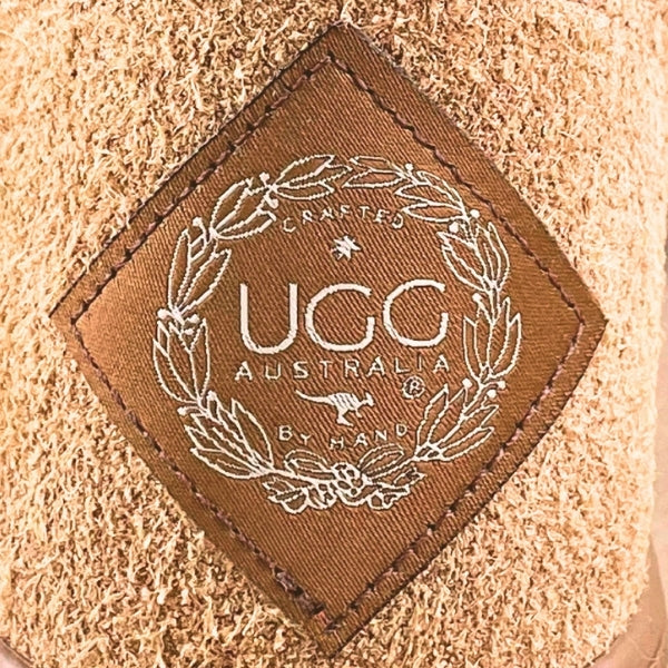 UGG Australia Diamond Heel Logo
